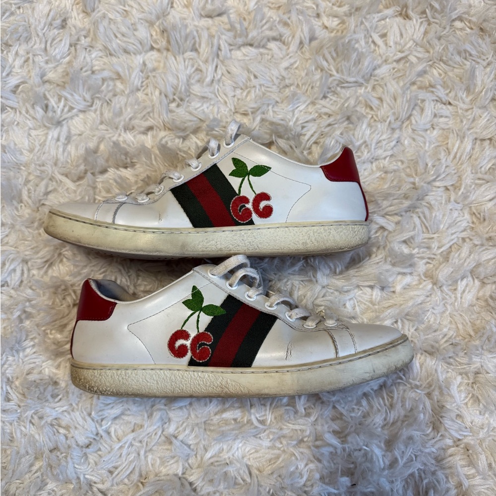 Gucci Ace GG Cherry Shoes Women’s Size 37